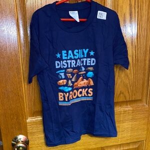 Port and Company ‘Easily Distracted By Rocks’ Design